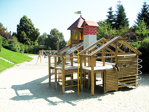 Kinder- und Jugendspielplatz - Biesenfeld
