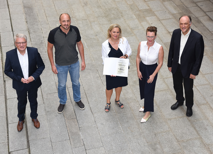 Preistr&auml;gerin und Preistr&auml;ger der Linz Service GmbH Bereich Wasser