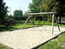 Kinder- und Jugendspielplatz - Schiffbaustra&szlig;e