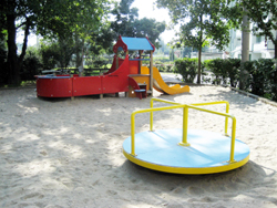 Kinder- und Jugendspielplatz - Starhembergstra&szlig;e