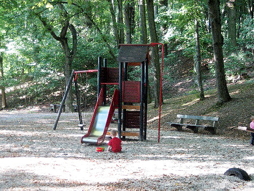 Kinderspielplatz - Wasserreservoir Freinberg