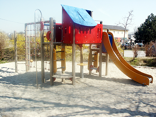 Kinderspielplatz - Adolf Dietel Weg
