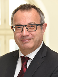 Dr. Christian Schmid