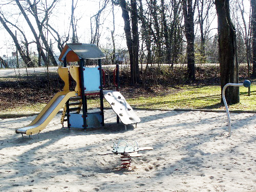 Kinderspielplatz Schie&szlig;st&auml;tte